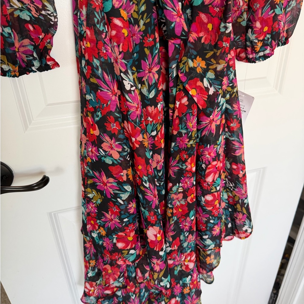 NWT! MSK Medium Floral V-Neck Long Sleeve Dress - Picture 4 of 13